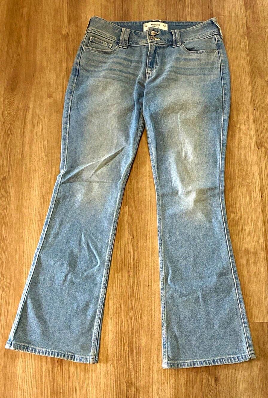 Hollister Women’s Low Rise Bootcut Light Wash Blue Denim Jeans W28 Size 6